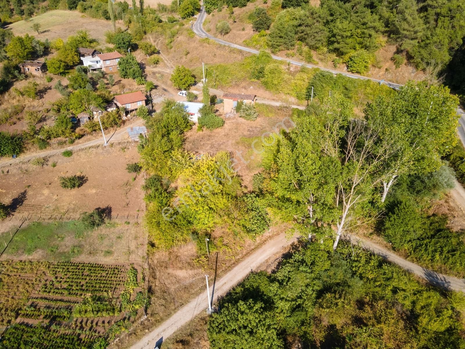 Bursa Osmaniye Köyiçinde İçerisinde Yapı Mevcut İmarlı 300m² - Görsel 8