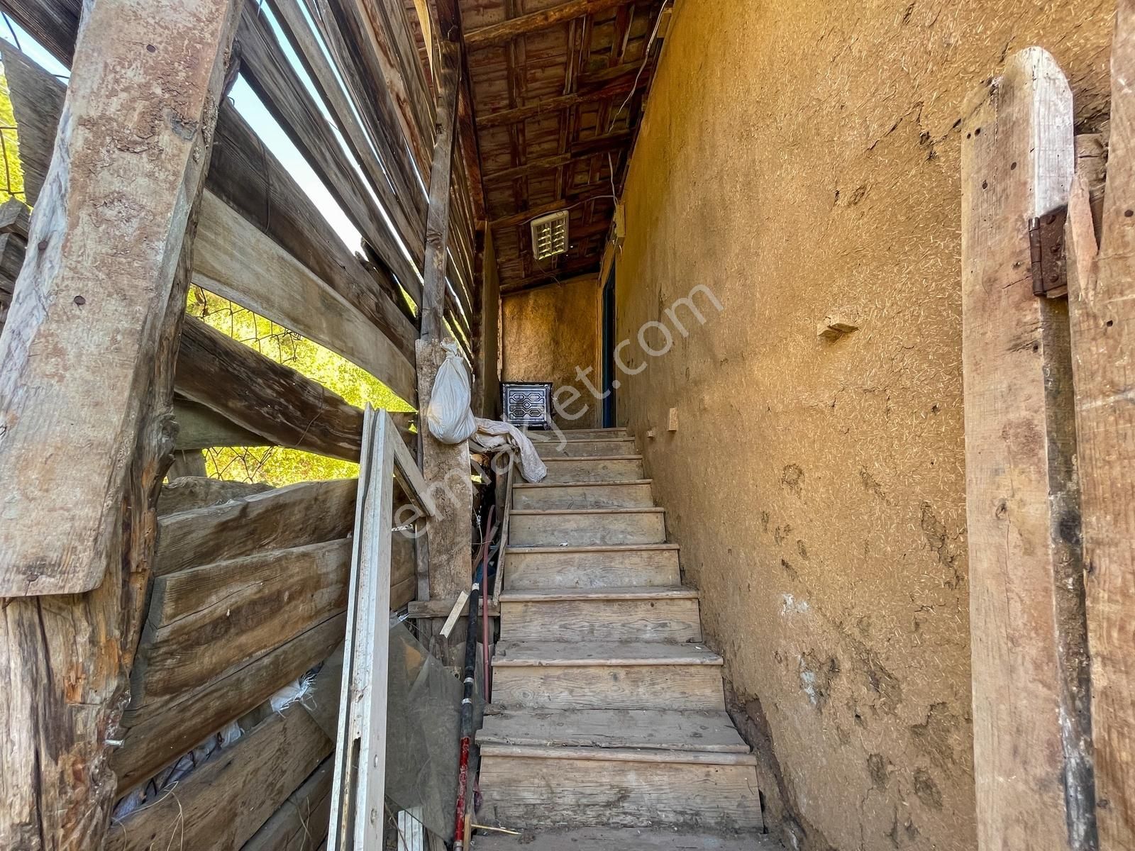 Bursa Osmaniye Köyiçinde İçerisinde Yapı Mevcut İmarlı 300m² - Görsel 7