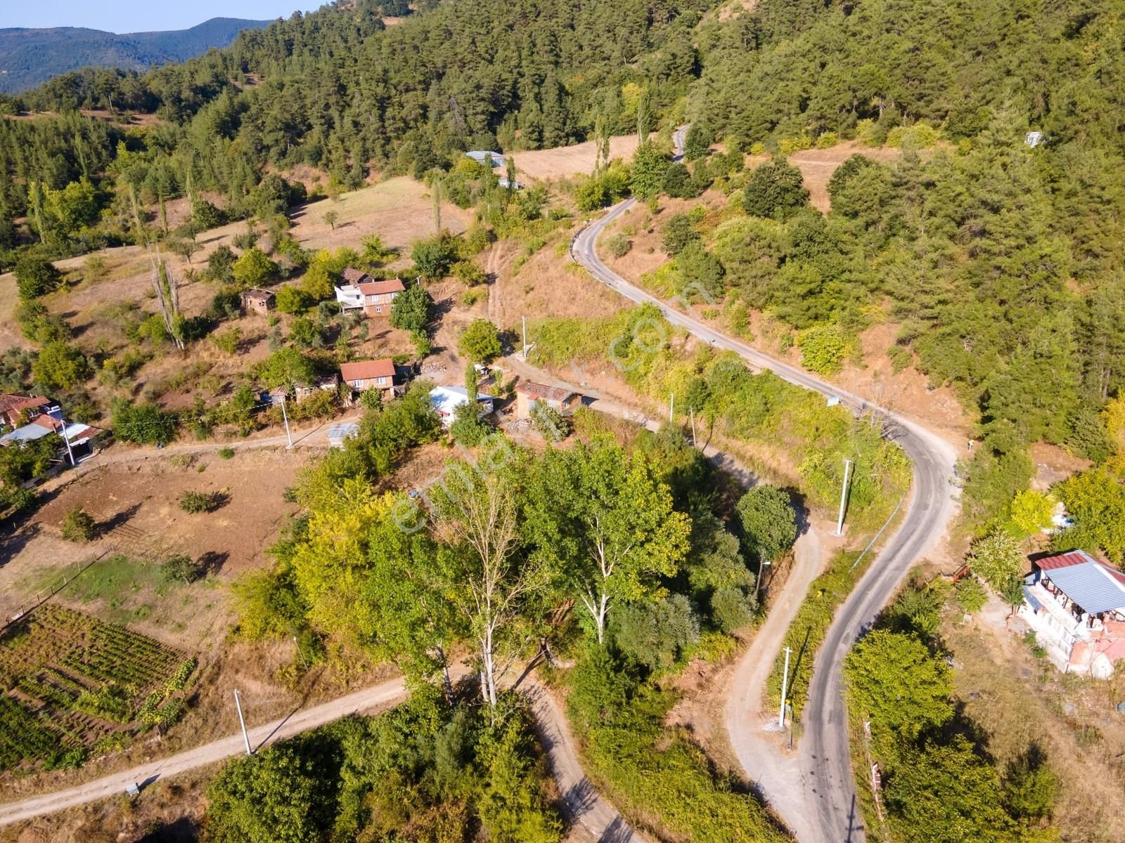 Bursa Osmaniye Köyiçinde İçerisinde Yapı Mevcut İmarlı 300m² - Görsel 28