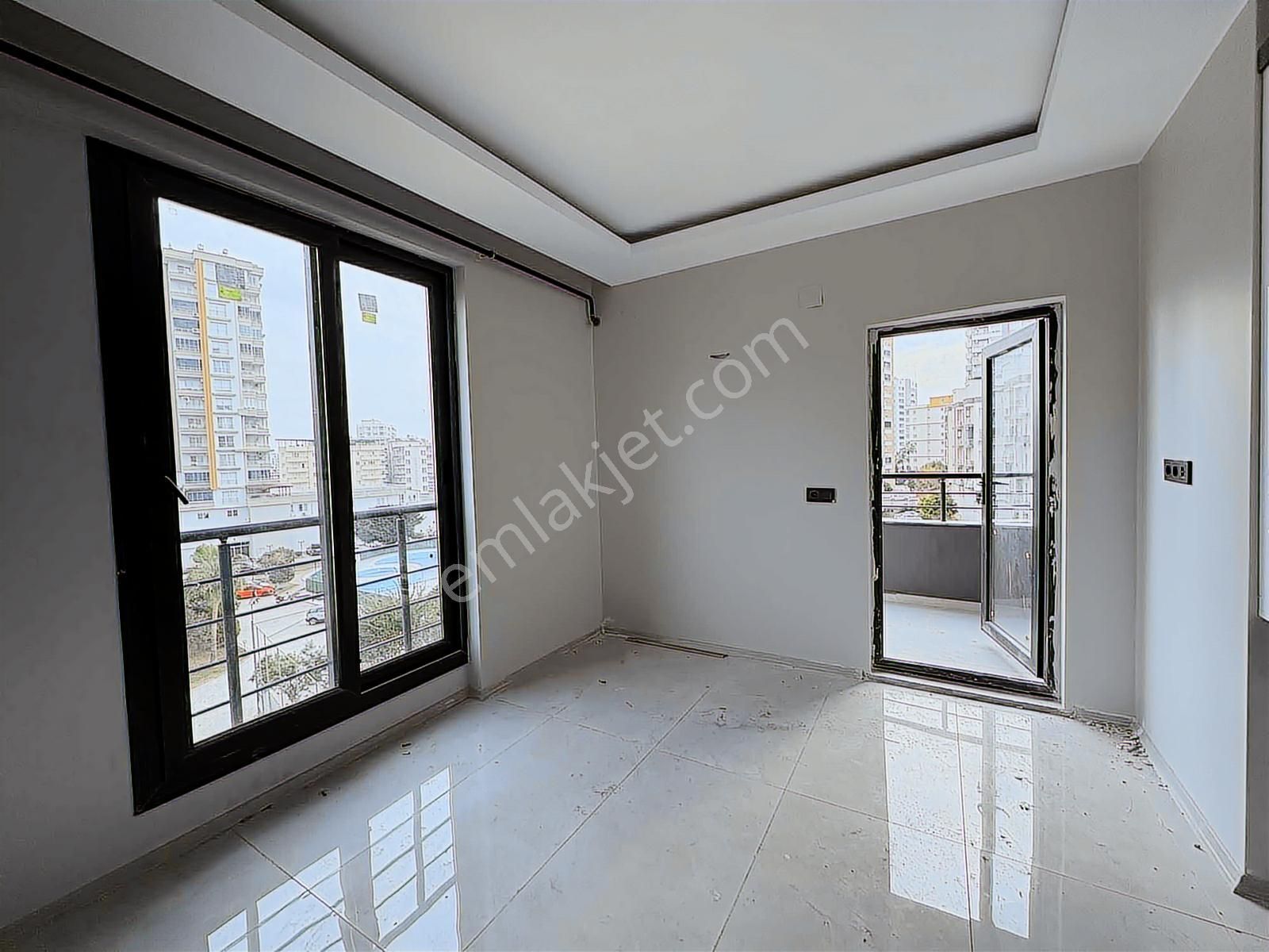 New Form'dan Üniversite Cad. Civ. Satılık 2+1 Daire - Görsel 2