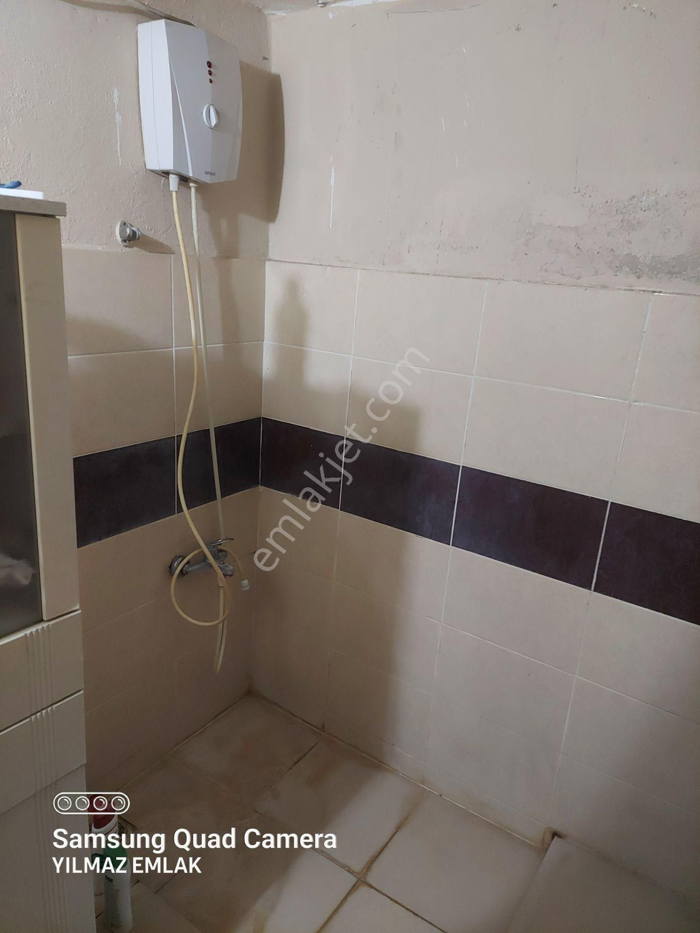 681 Cumhuriyet Mahallesinde Satlık Zemin Kat 2 + 1 Daire - Görsel 15