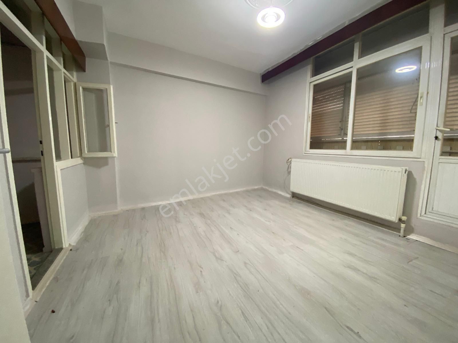 Akalından Metro Yakını Y.griş D.gazlı Çift Balkonlu Satılık 2+ 1 - Görsel 23