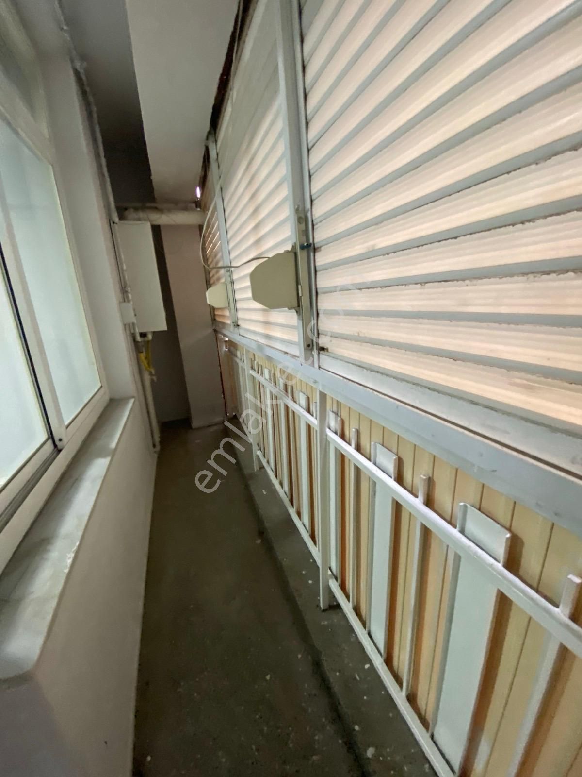 Akalından Metro Yakını Y.griş D.gazlı Çift Balkonlu Satılık 2+ 1 - Görsel 20