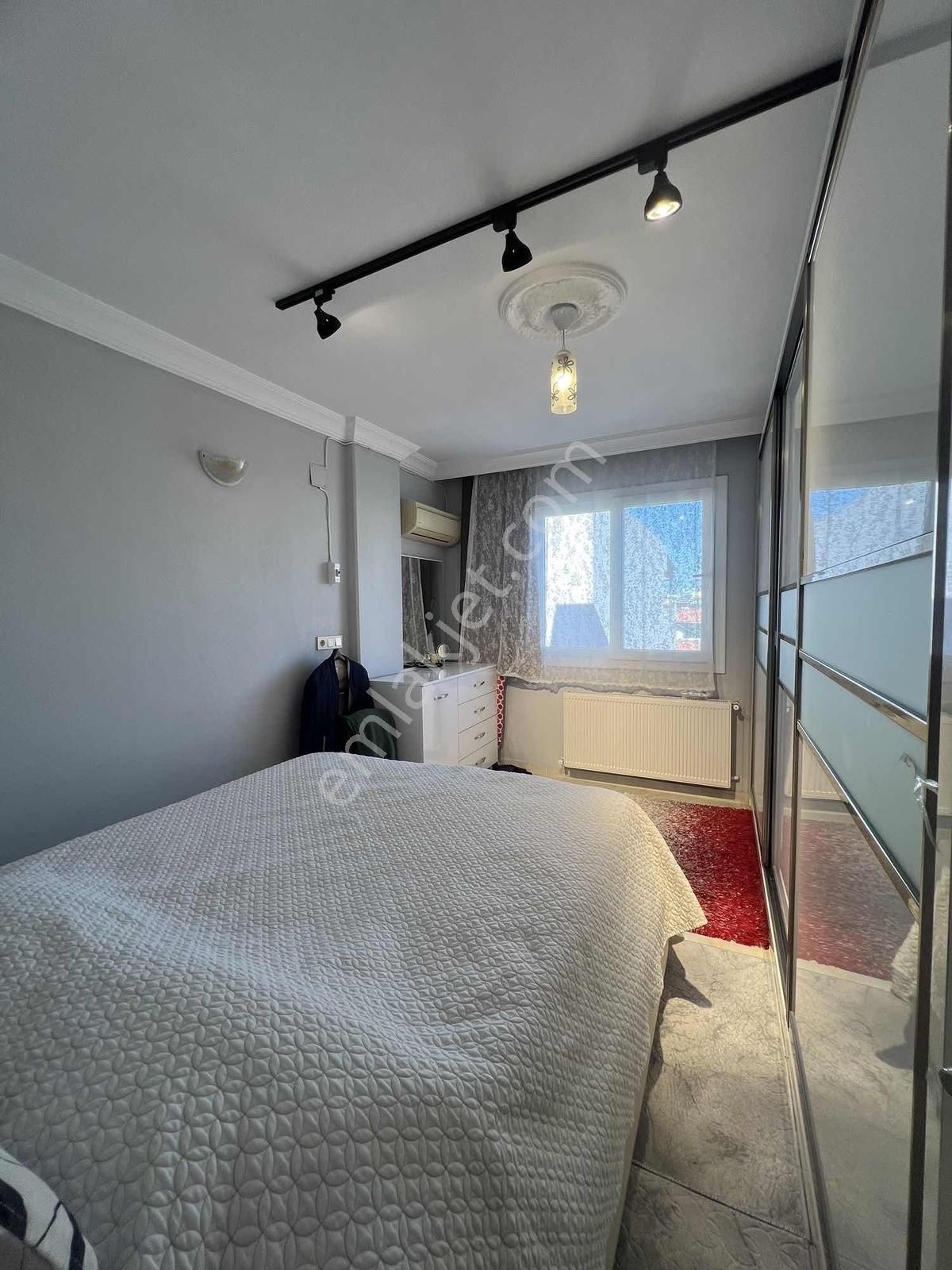 Kulepark~farkıyla~orhangazide~4+1~3~katlı~site~içi~oturuma~hazır - Görsel 3