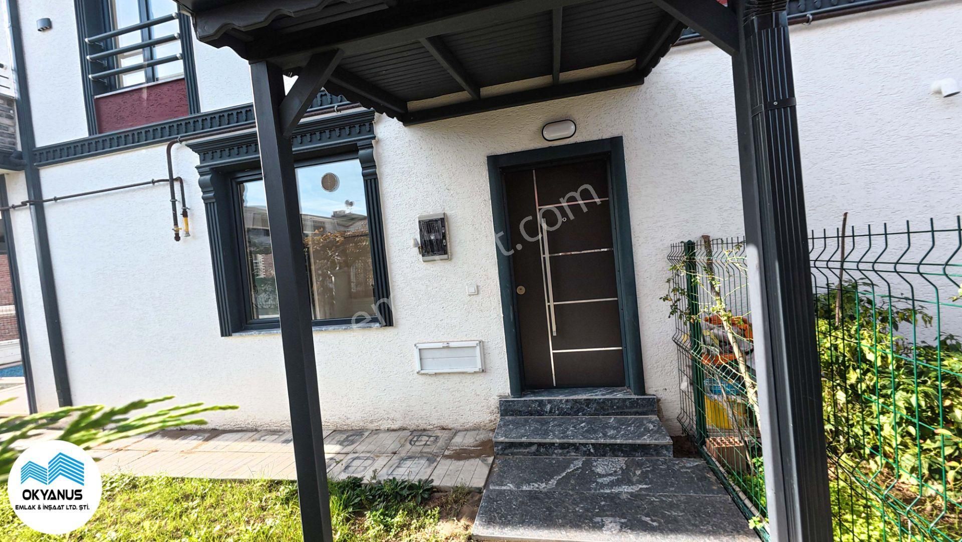 Kocaali De Merkezde Havuzlu Geniş Bahçeli Villa - Görsel 4