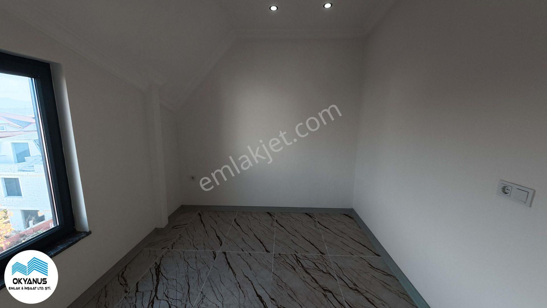 Kocaali De Merkezde Havuzlu Geniş Bahçeli Villa - Görsel 26