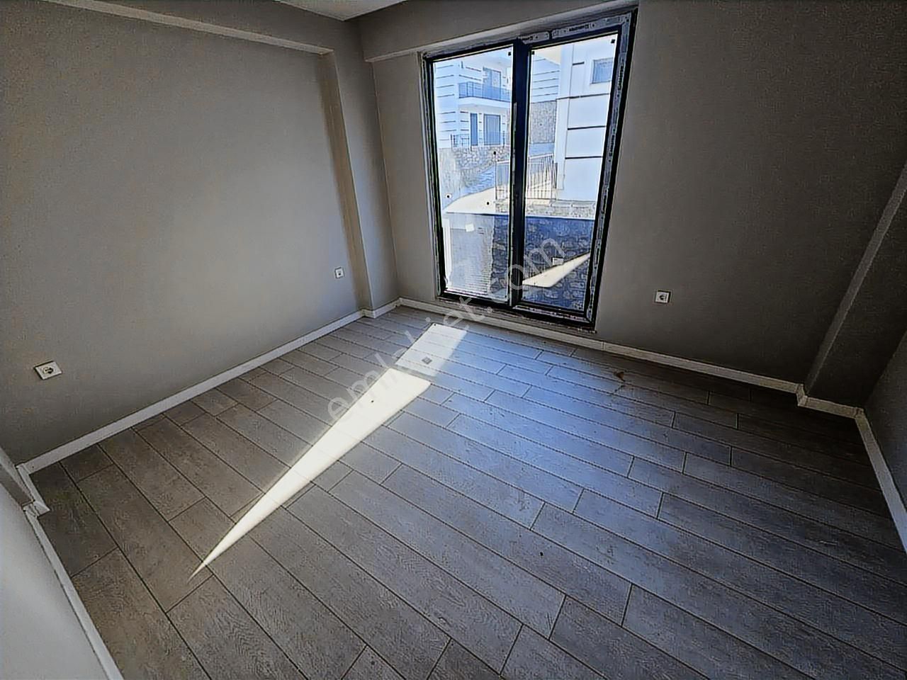 Ekşioğlu Konaklarında 5+2 245m² Kiralık Lüks Tripleks Villa - Görsel 25