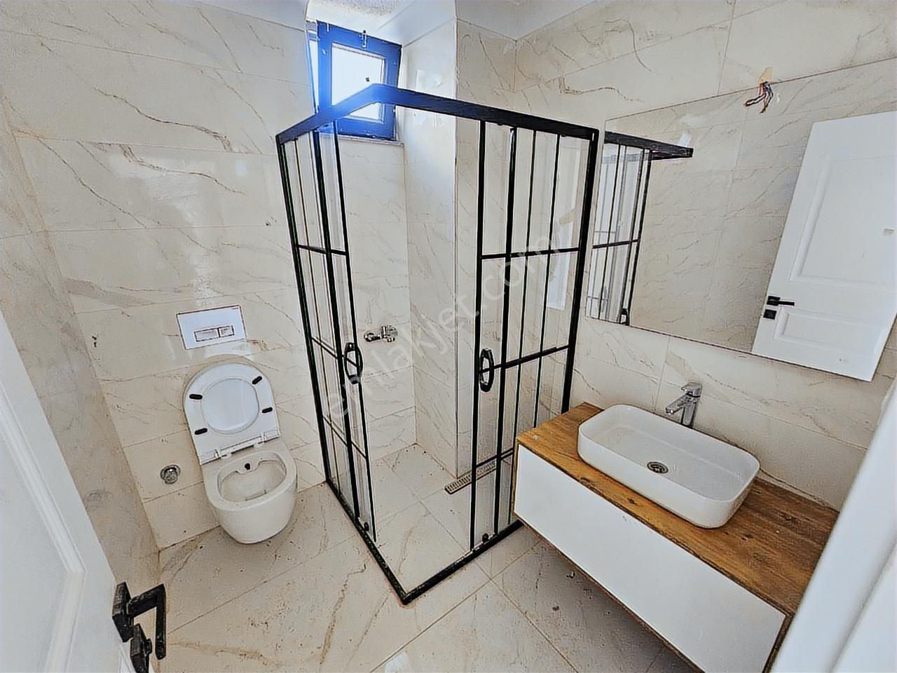Ekşioğlu Konaklarında 5+2 245m² Kiralık Lüks Tripleks Villa - Görsel 11
