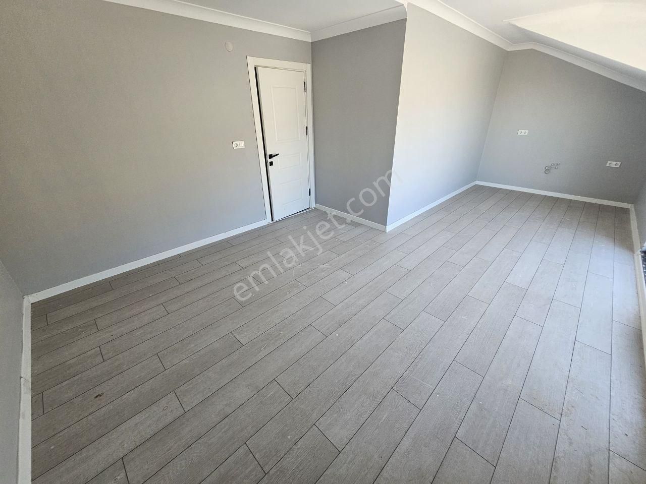 Ekşioğlu Konaklarında 5+2 245m² Kiralık Lüks Tripleks Villa - Görsel 5