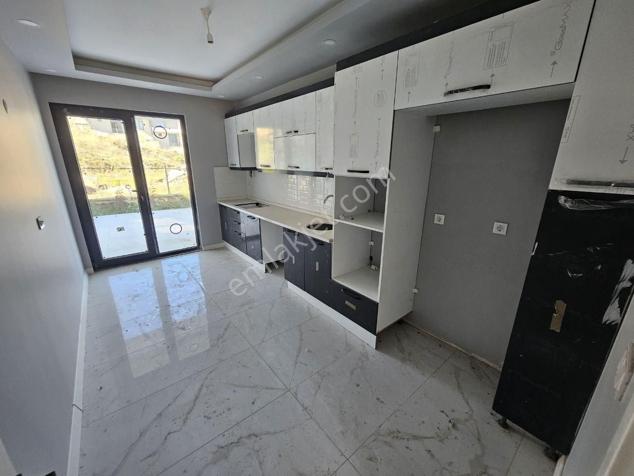 Ekşioğlu Konaklarında 5+2 245m² Kiralık Lüks Tripleks Villa - Görsel 10