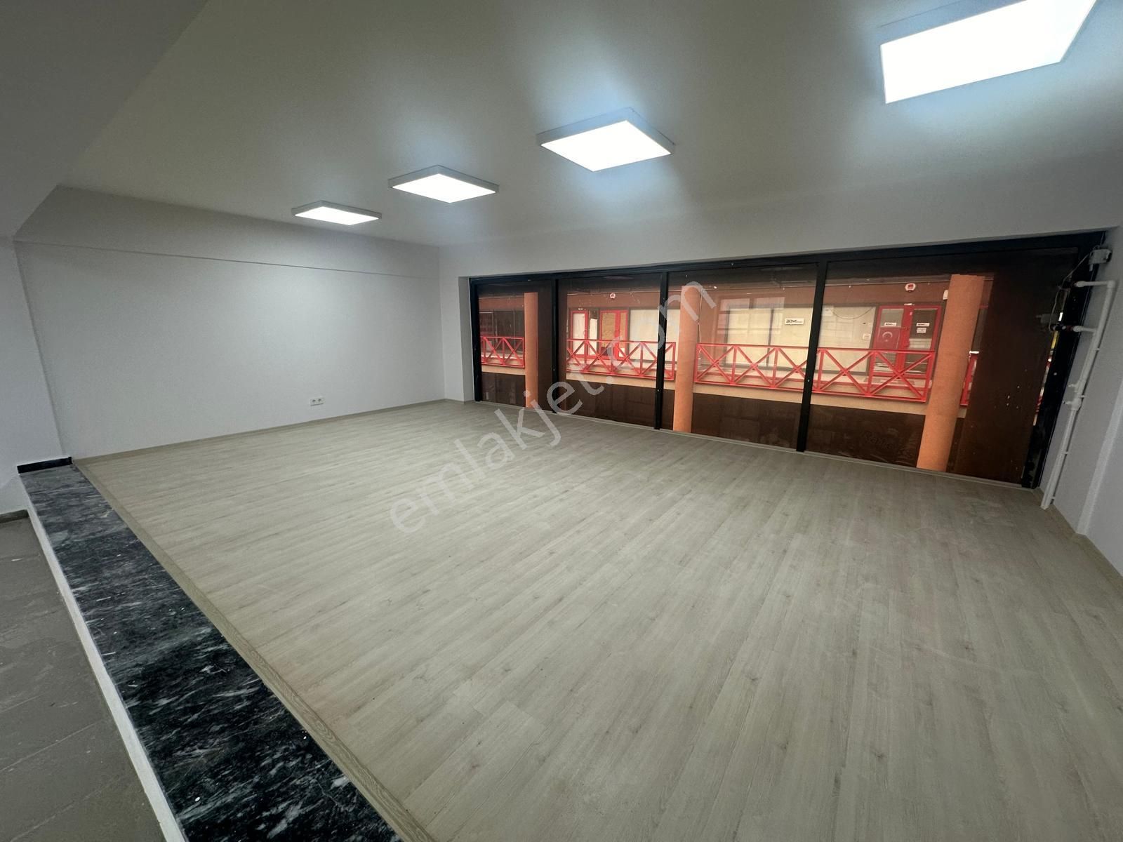 Em-of Emlaktan Düz Ayak Masrafsız 160 M2 Kiralık A2 Tipi İş Yeri - Görsel 7