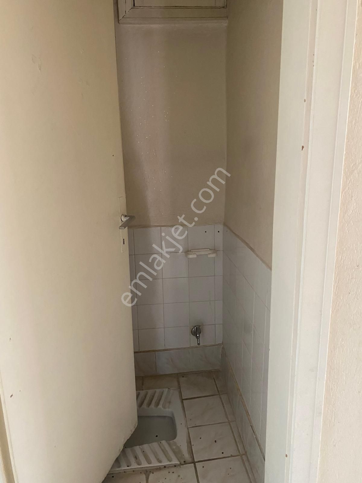 İsa Kavak Gayrimenkul'den Meram Yaka’da Kiralık Geniş 2+1 Daire - Görsel 4