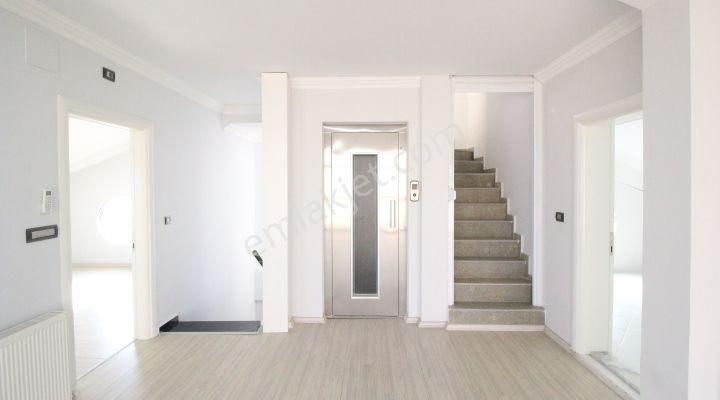 Yalova Green Hill Sitesinde, Taşınmaya Hazır, Satılık Lüks Villa - Görsel 20