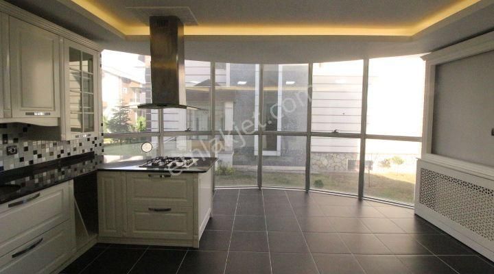 Yalova Green Hill Sitesinde, Taşınmaya Hazır, Satılık Lüks Villa - Görsel 10