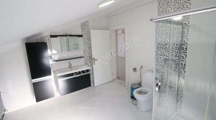 Yalova Green Hill Sitesinde, Taşınmaya Hazır, Satılık Lüks Villa - Görsel 35