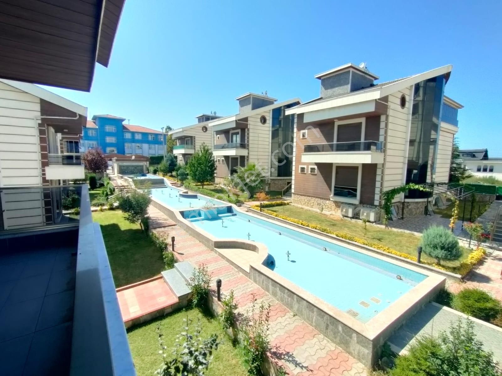 Yalova Green Hill Sitesinde, Taşınmaya Hazır, Satılık Lüks Villa - Görsel 7