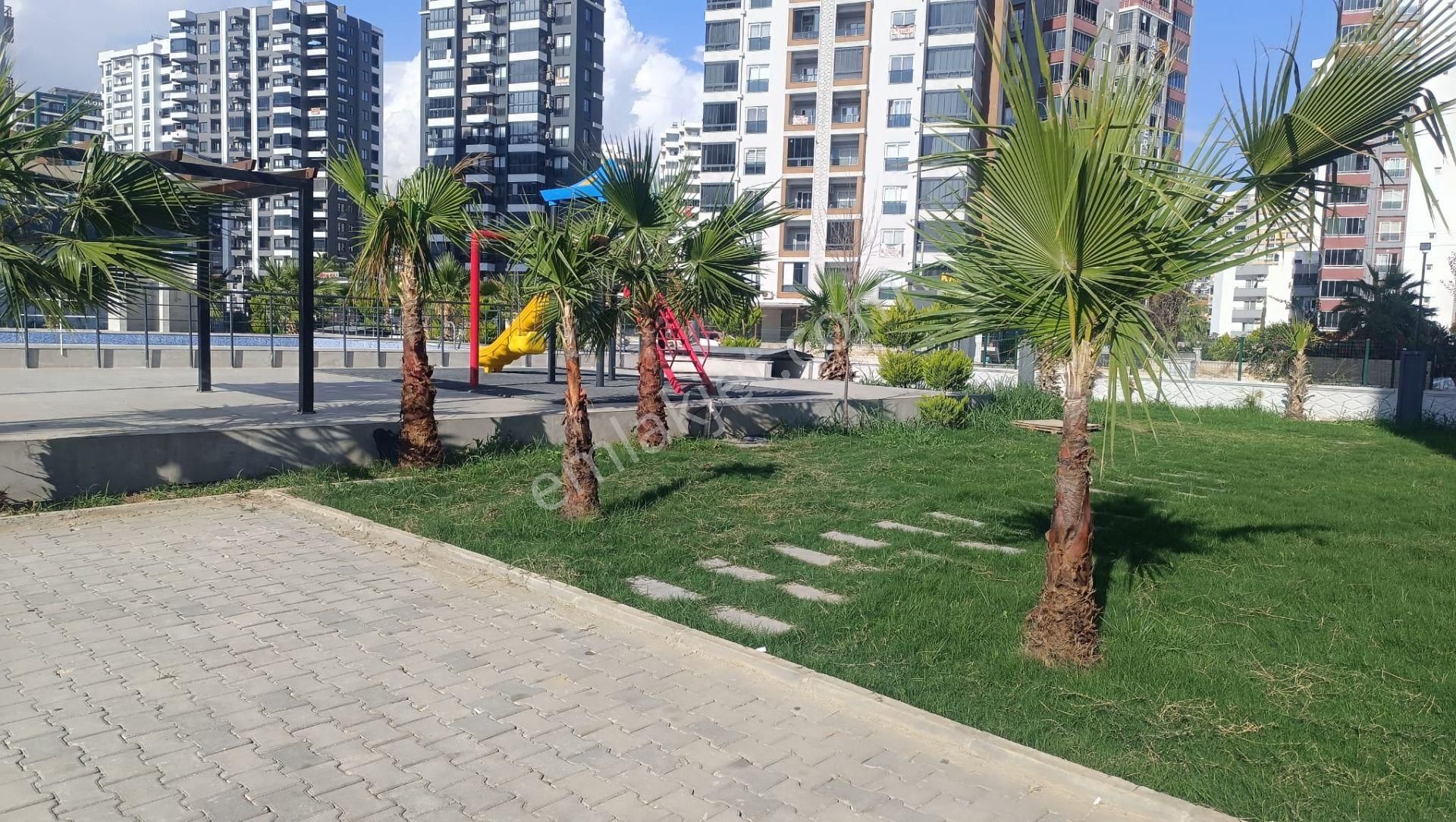 Tece Deniz Mah.de 3 Cepheli, Havuzlu 2+1 Geniş Balkonlu ... - Görsel 2