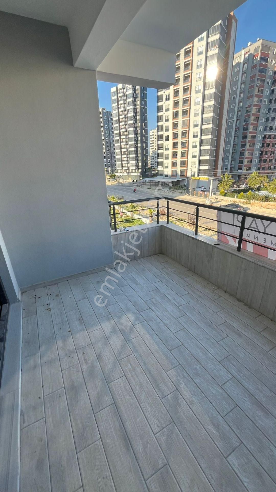 Tece Deniz Mah.de 3 Cepheli, Havuzlu 2+1 Geniş Balkonlu ... - Görsel 5