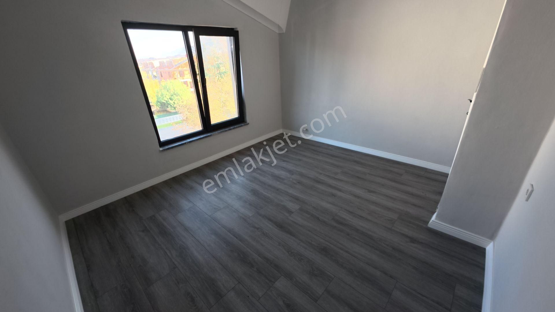 Kocaali De Deniz Kenarında Bahçeli 4+1 Müstakil Villa - Görsel 30