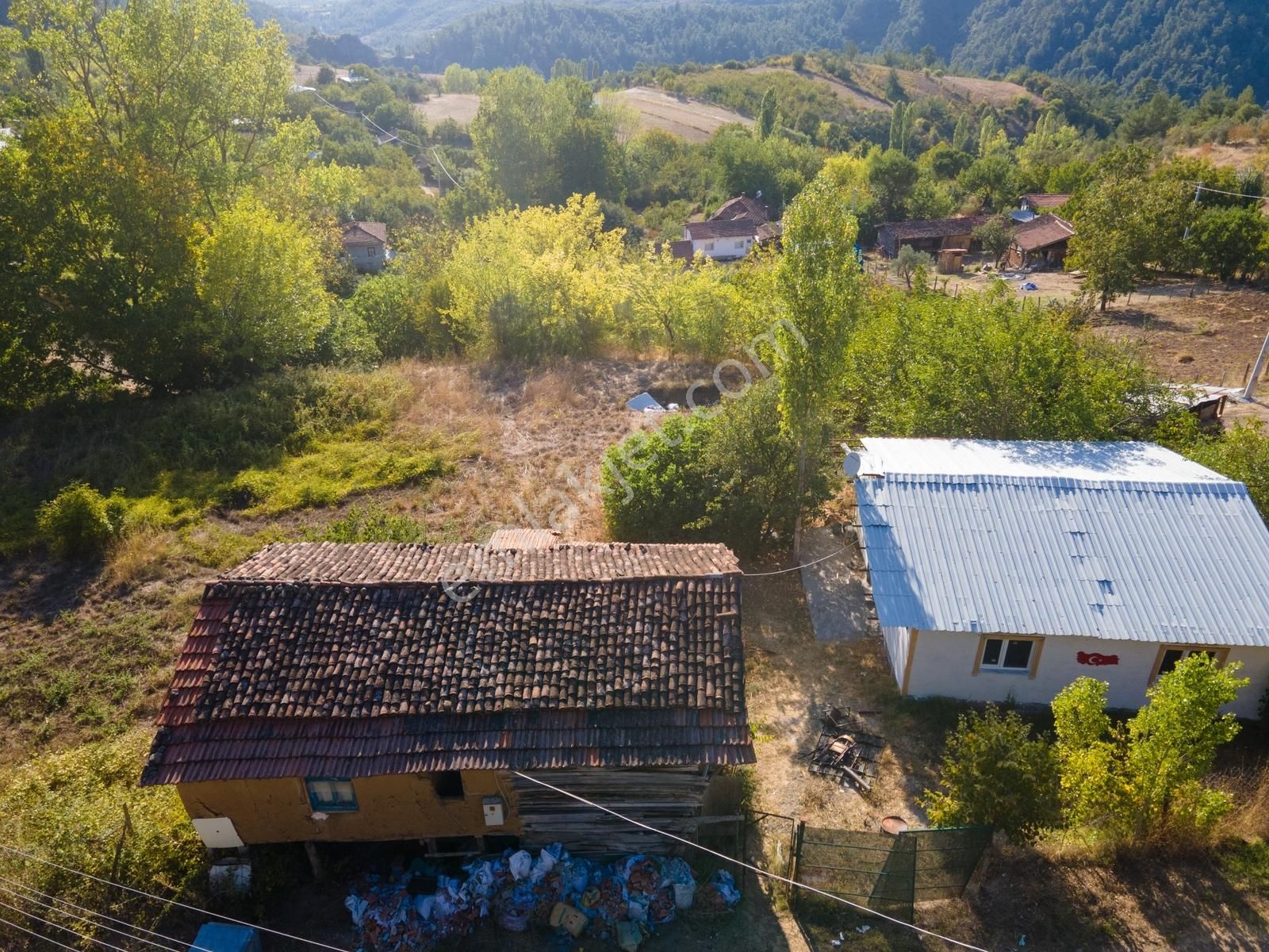 Bursa Osmaniye Köy İçinde 300 M² İmarlı Müstakil Arsa - Görsel 6