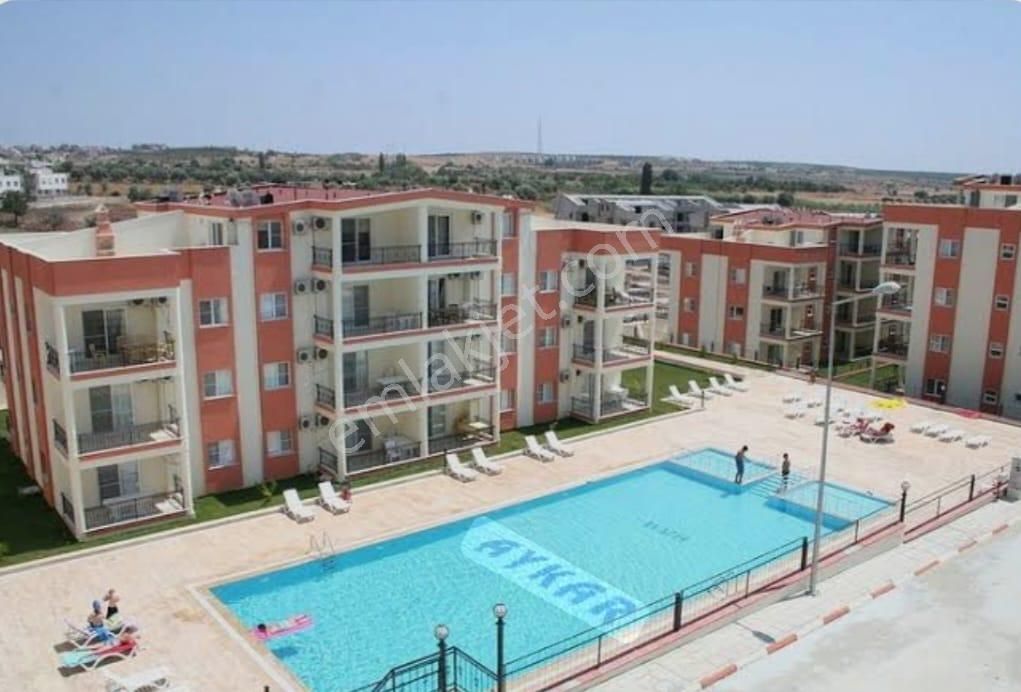 Didim'in En Prestijli Sitesinde 2+1 Geniş Eşyalı Satılık Daire