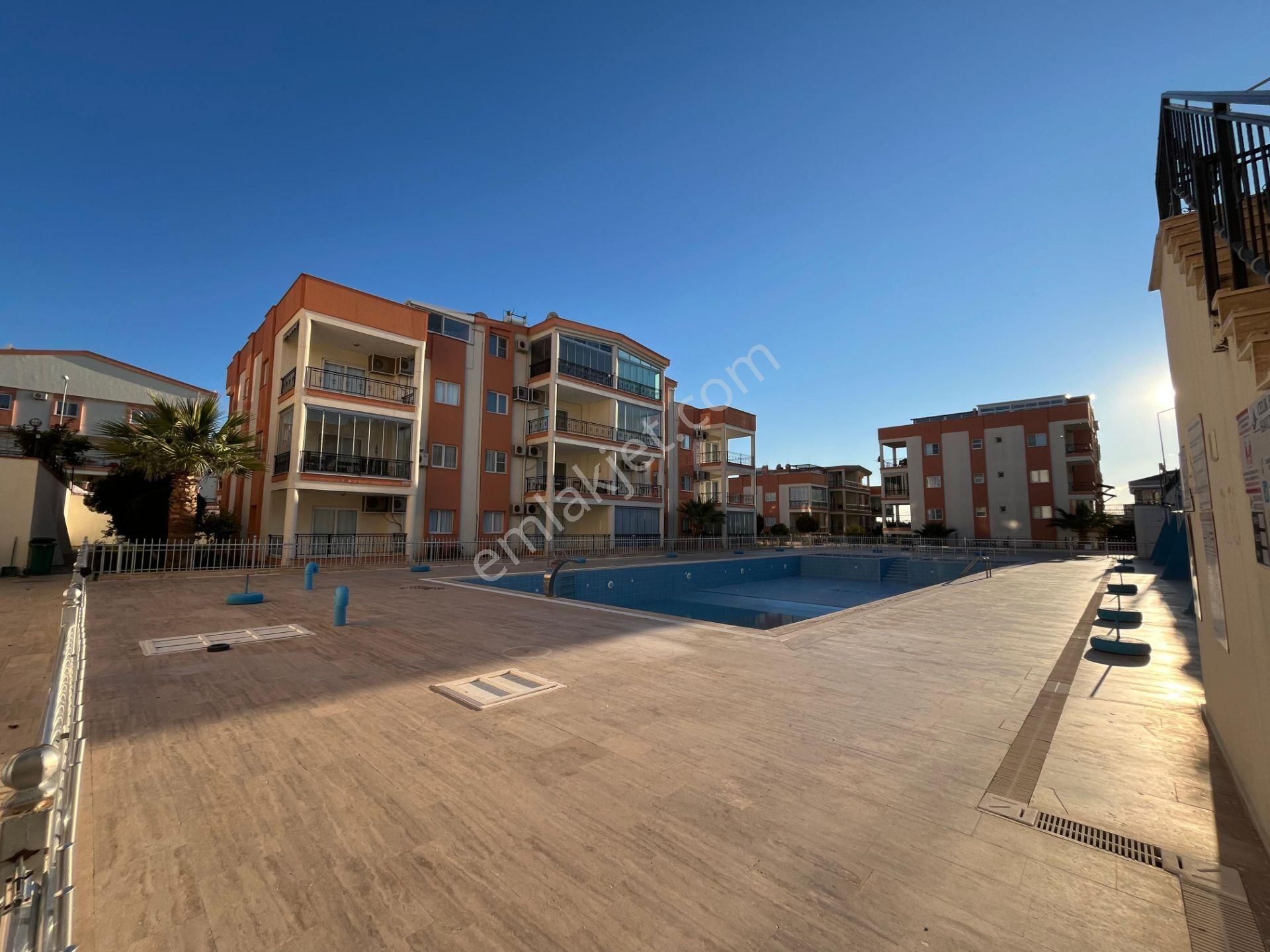 Didim'in En Prestijli Sitesinde 2+1 Geniş Eşyalı Satılık Daire - Görsel 2