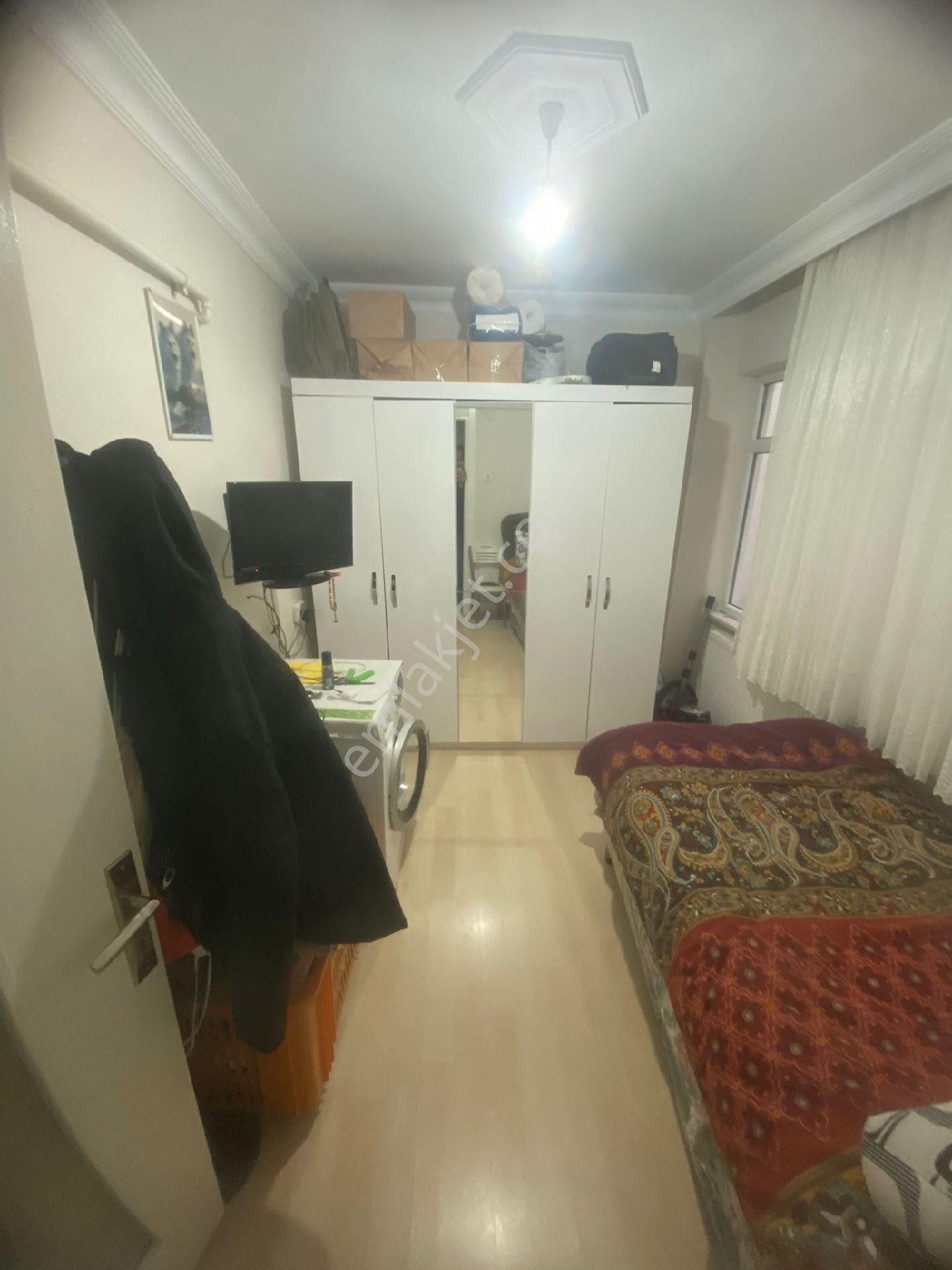 Kocamustafapaşa Hacıkadın Cad Satılık 1+1 Daire - Görsel 5