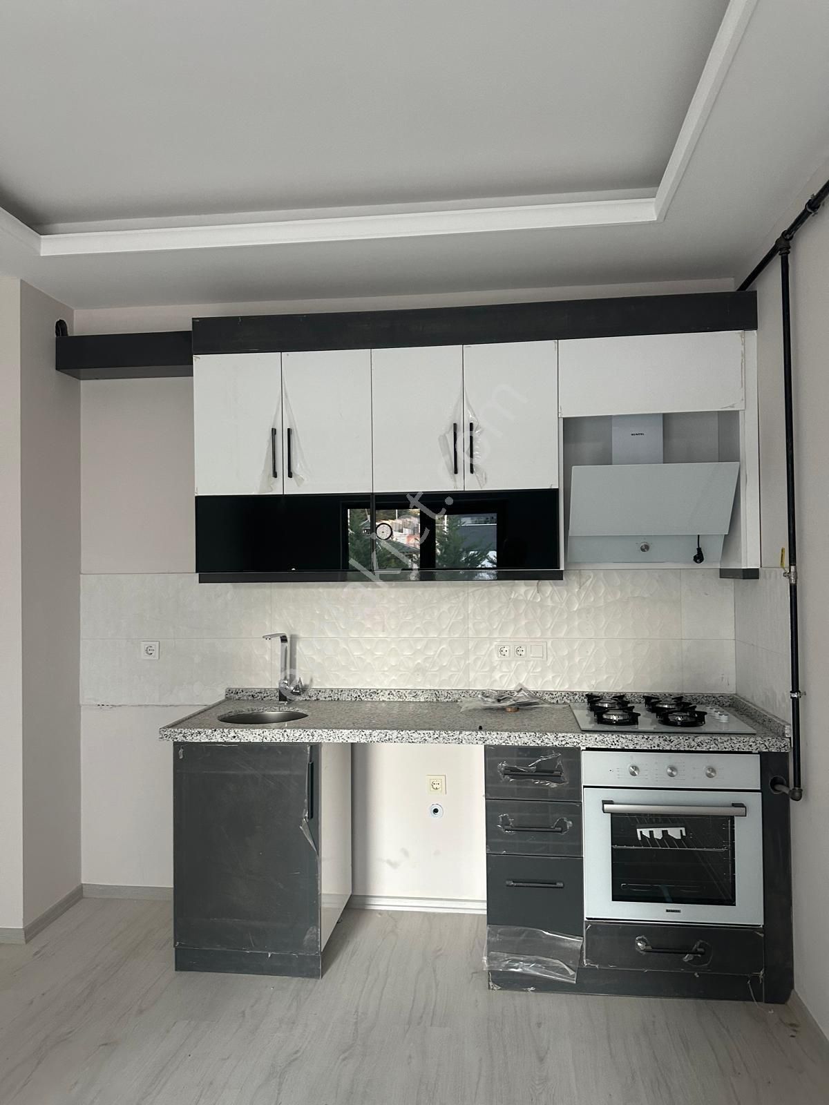 Bahçelievler Mah'de 1+1 Sıfır Satılık Daire Pala Emlak - Görsel 8