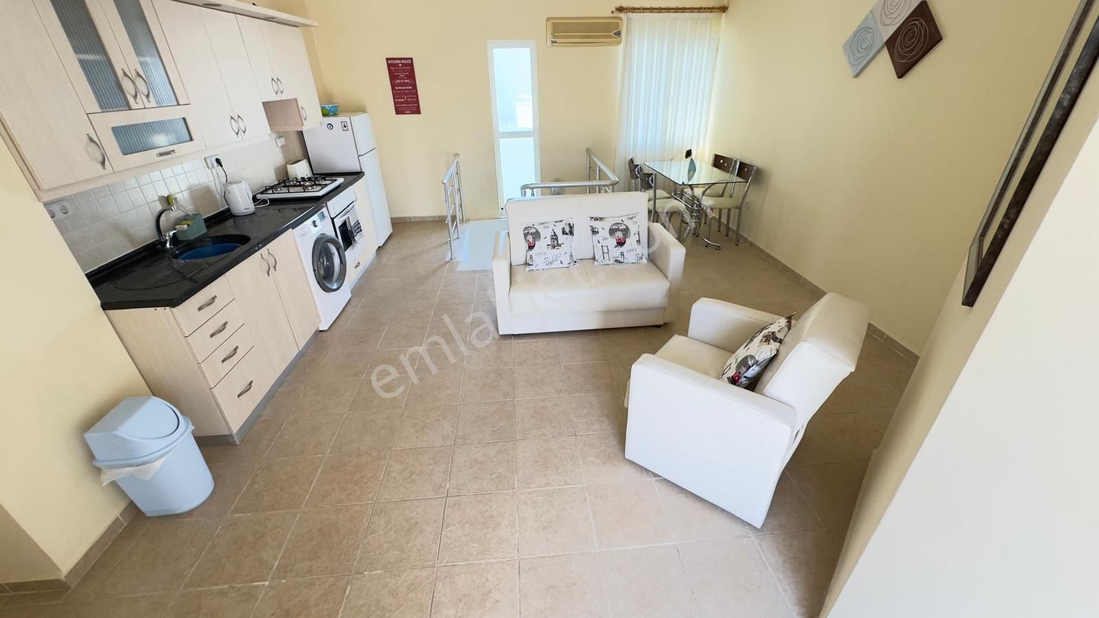 Site İçinde Deniz Manzaralı Ve Eşyalı 2+1 Geniş Dublex - Görsel 16