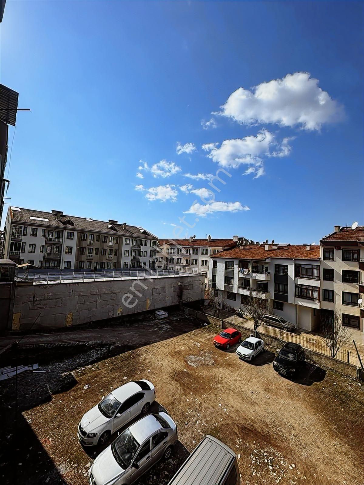 Gölbaşı Çarşı Merkezinde 3+1 Kiralık Daire Pala Emlak - Görsel 4