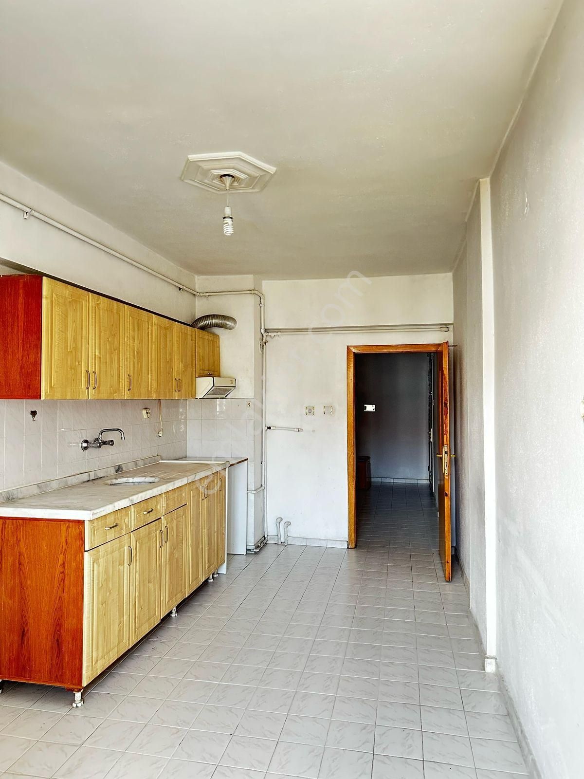 Gölbaşı Çarşı Merkezinde 3+1 Kiralık Daire Pala Emlak - Görsel 6