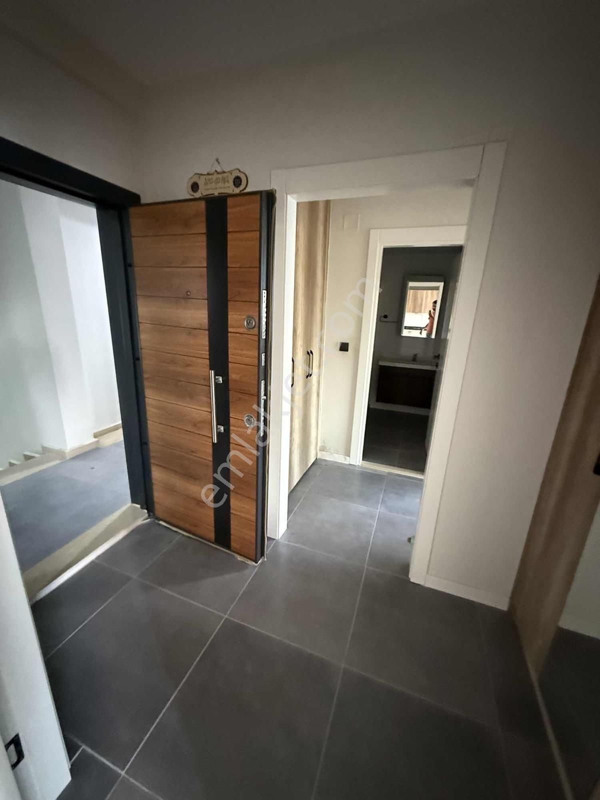 Atc'dan Havuzlu Sitede Kiralık Lüks Daire - Görsel 10
