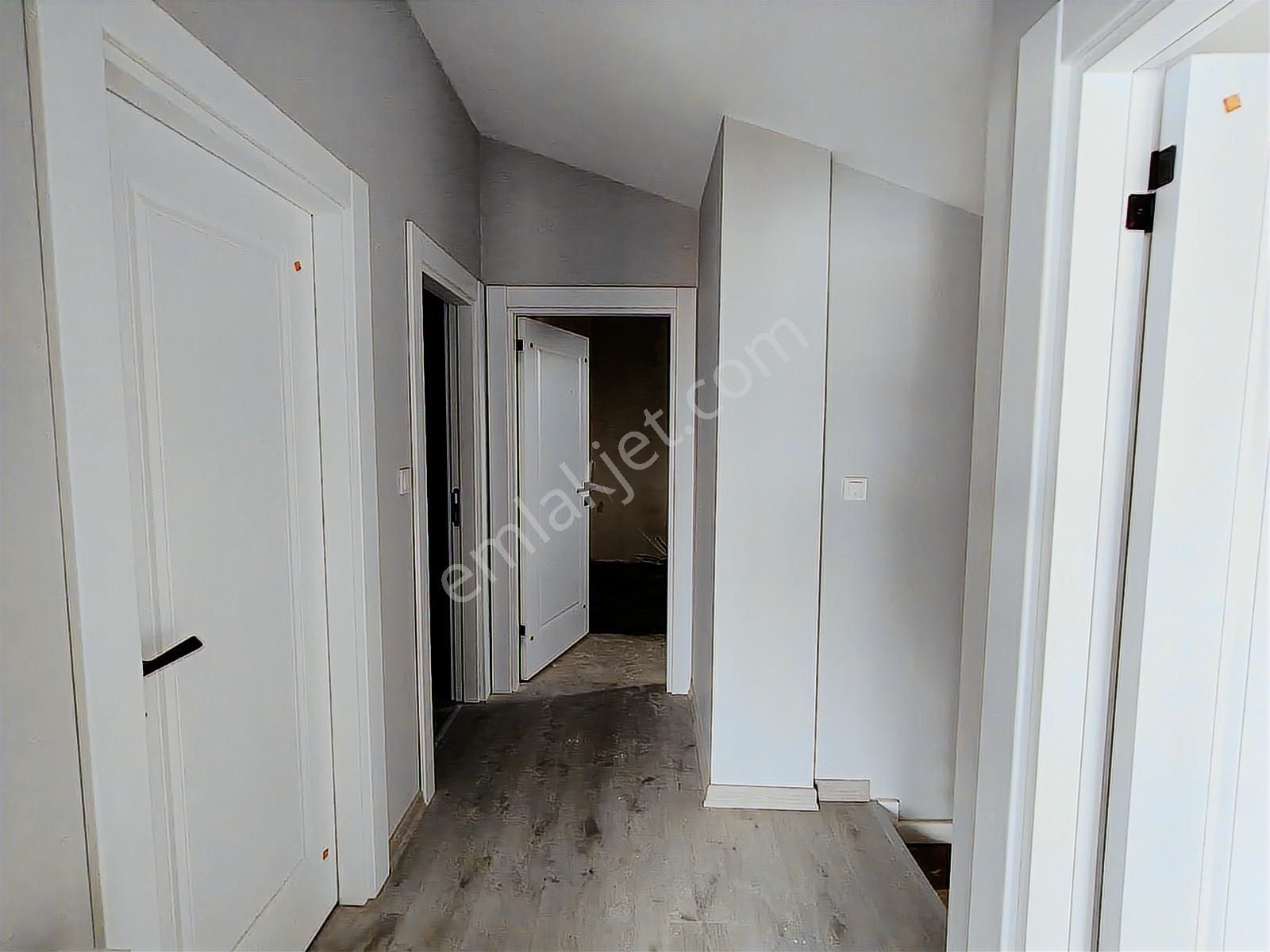 İskanlı, Sıfır,3+1 Dubleks,kapalı Garaj, Balkon,asansör - Görsel 14