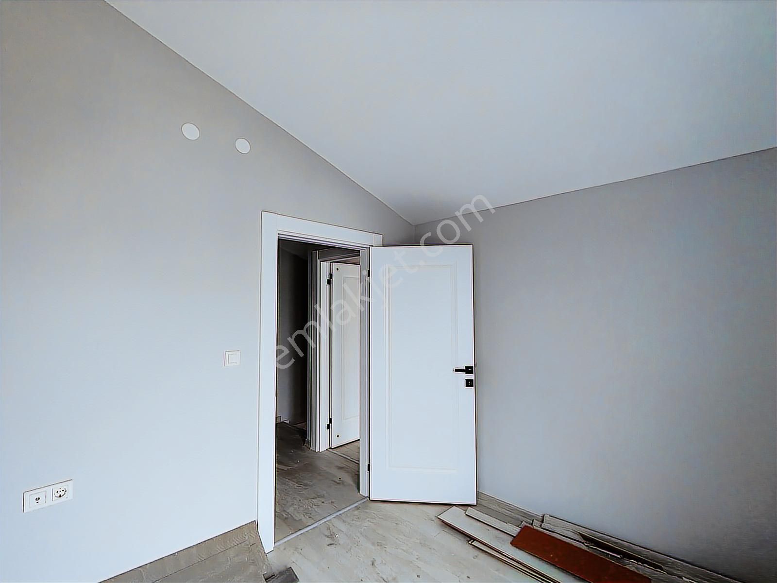 İskanlı, Sıfır,3+1 Dubleks,kapalı Garaj, Balkon,asansör - Görsel 21