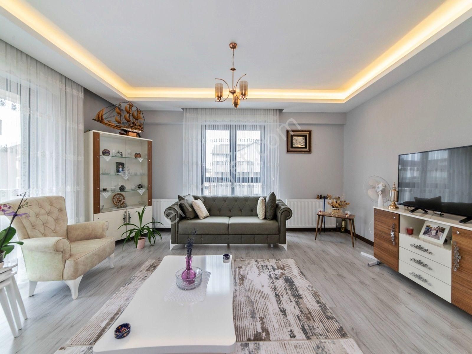 Osmangazi Yunuseli Akyıldız Da Satılık 5+1 Dubleks Daire - Görsel 2