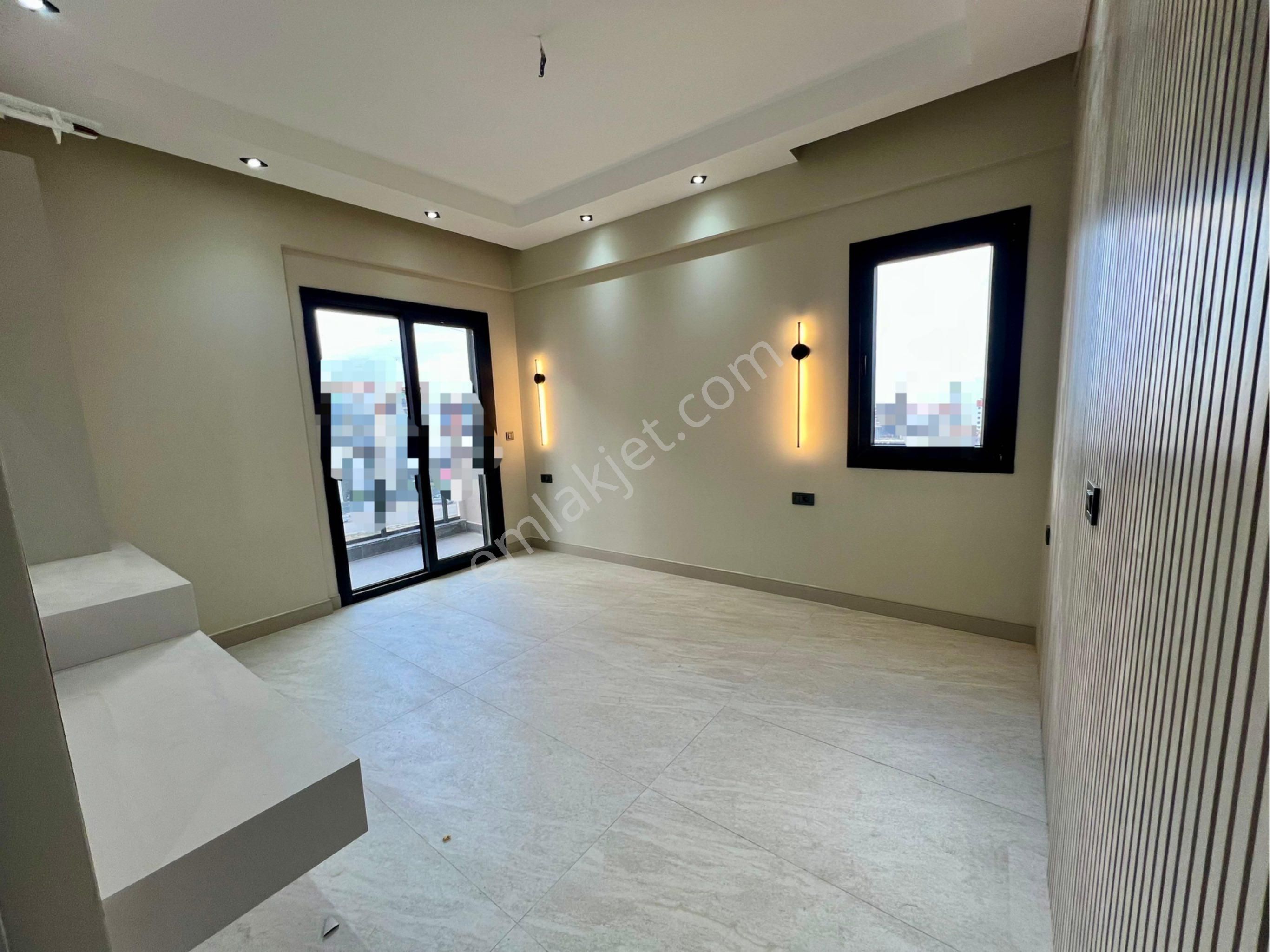 Yenişafakta 3.5+1 195m2 Akıllı Ev Sistemli Satılık Daire - Görsel 8