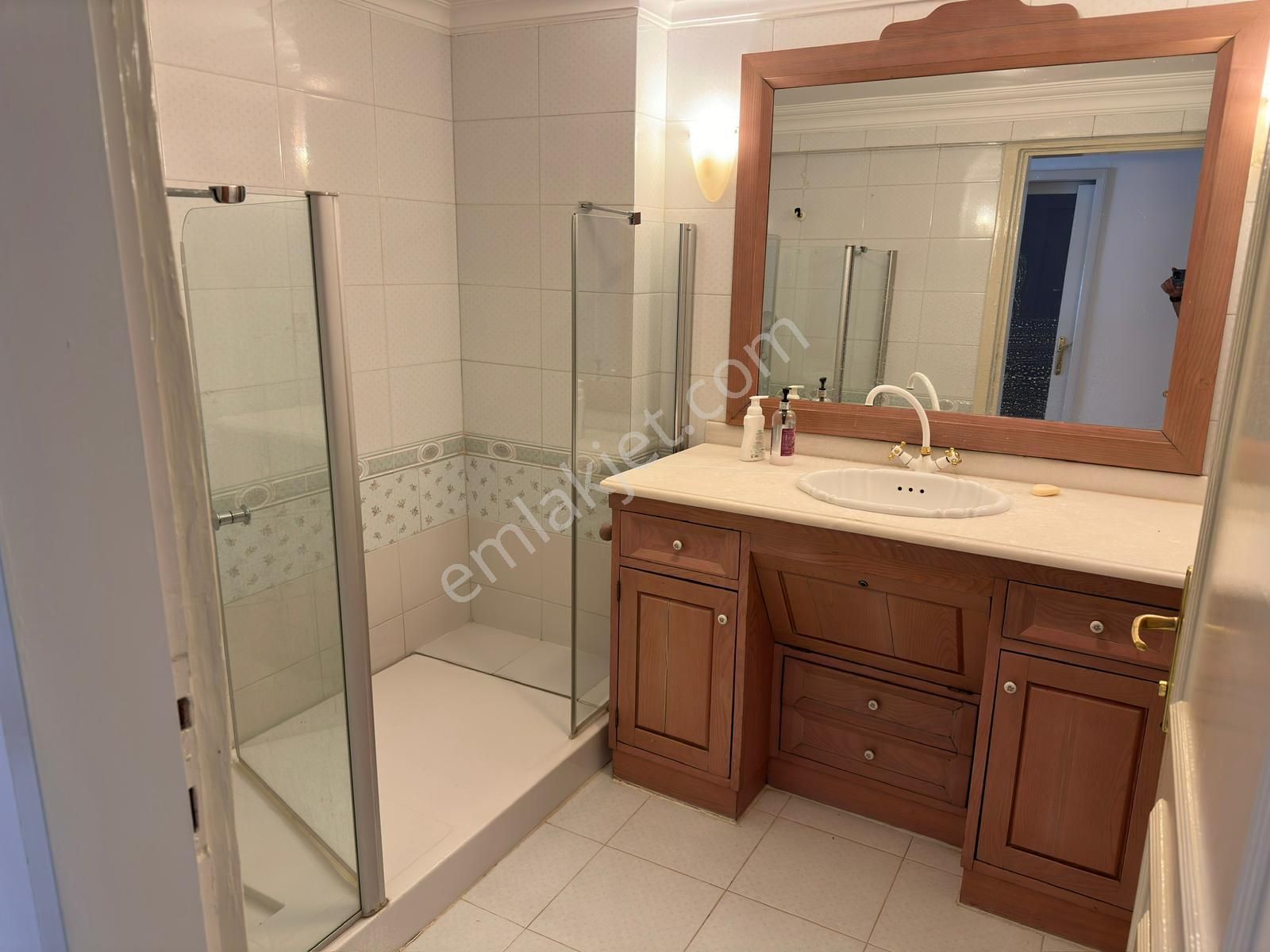 Çekirge Ana Cadde Üzerinde Boyası Yeni Yapılmış Asansörlü Masrafsız Manzaralı 3+1 Kiralık Daire - Görsel 16