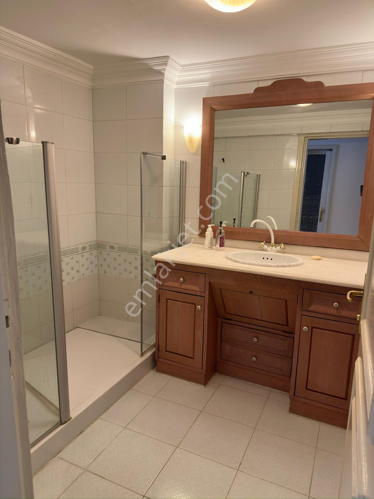 Çekirge Ana Cadde Üzerinde Boyası Yeni Yapılmış Asansörlü Masrafsız Manzaralı 3+1 Kiralık Daire - Görsel 12