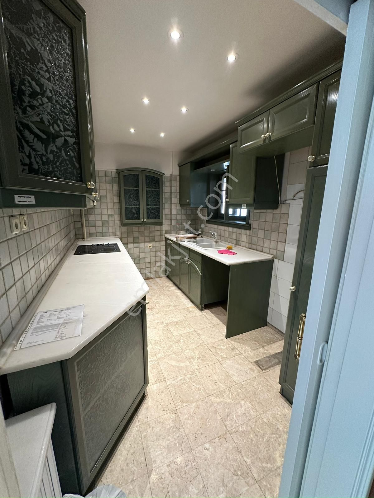 Çekirge Ana Cadde Üzerinde Boyası Yeni Yapılmış Asansörlü Masrafsız Manzaralı 3+1 Kiralık Daire - Görsel 17