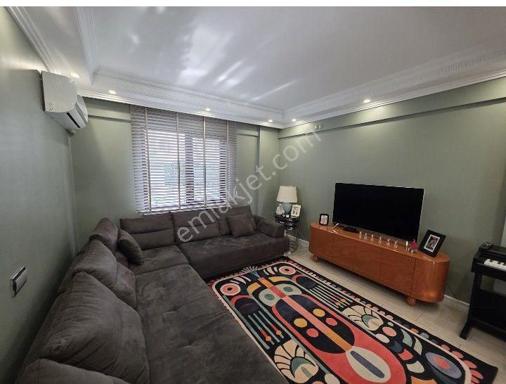 Kiralık Villa Plaj Yolunda Havuzlu Villa - Görsel 8