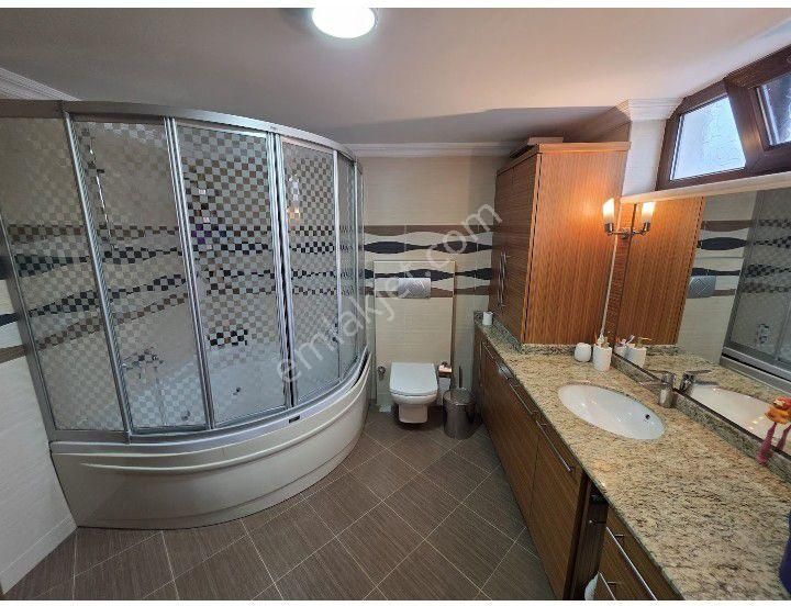 Kiralık Villa Plaj Yolunda Havuzlu Villa - Görsel 21