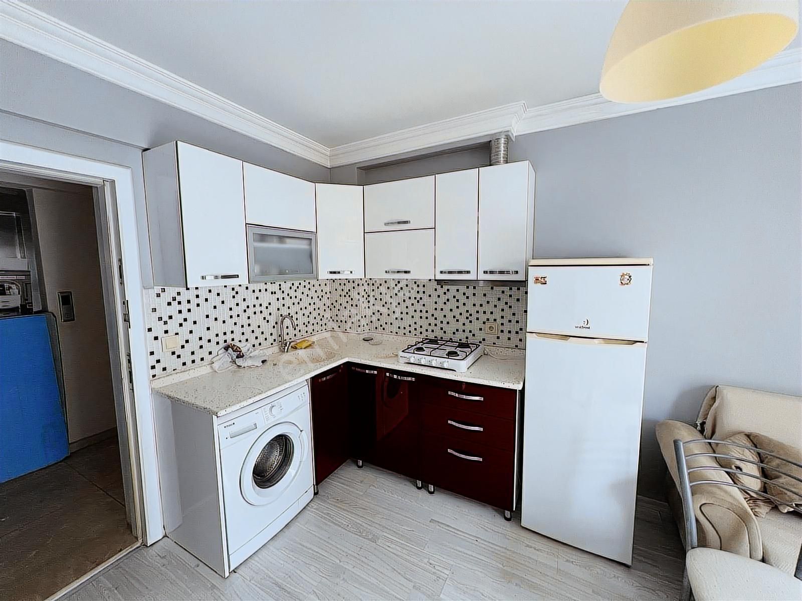 Final Emlak'tan Orta Mah.de Karakol Karşısı Kiralık Eşyalı 1+1 - Görsel 10