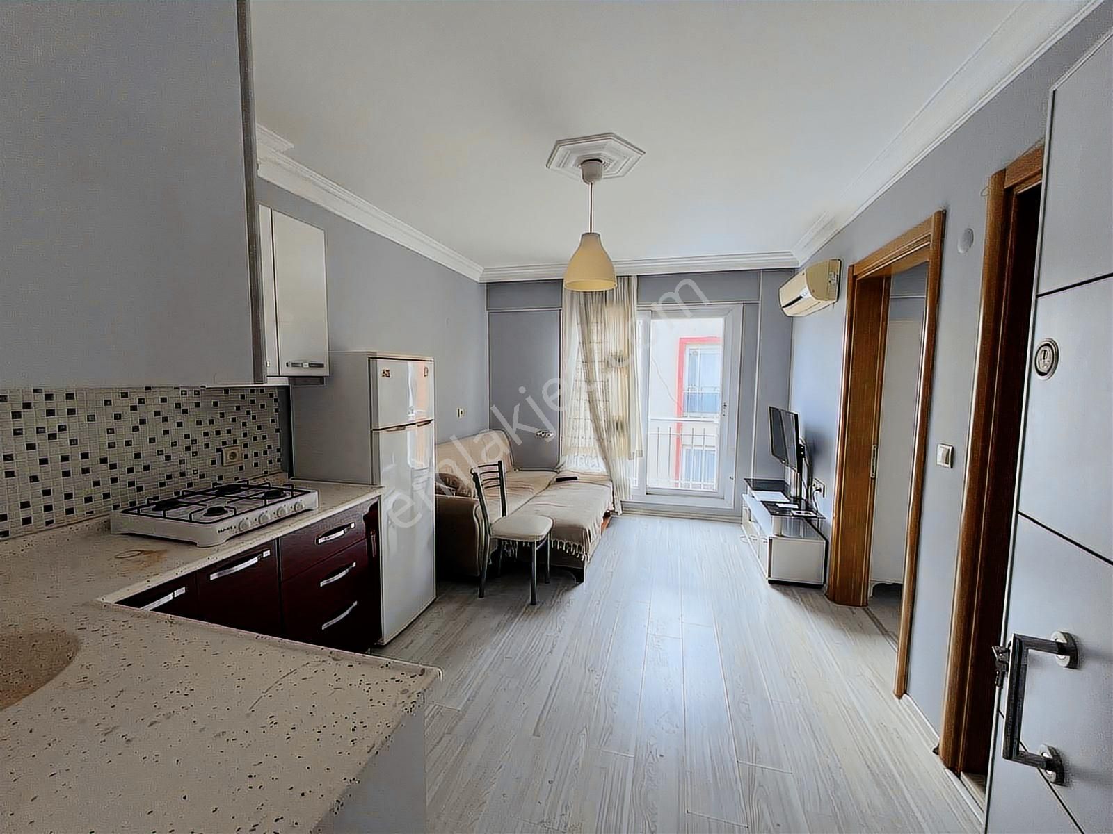 Final Emlak'tan Orta Mah.de Karakol Karşısı Kiralık Eşyalı 1+1 - Görsel 8