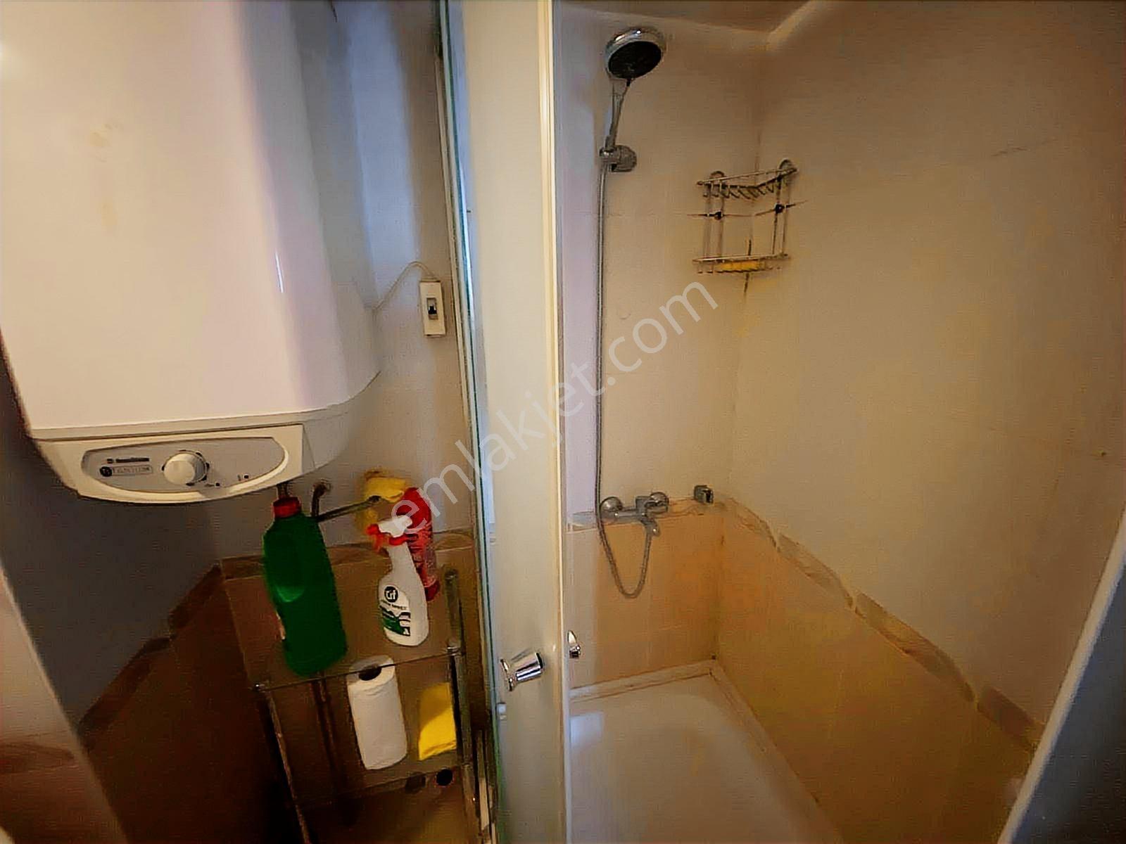 İzmir Bornovada Muhteşem Konumda Satılık Eşyalı 2+1 Daire - Görsel 32