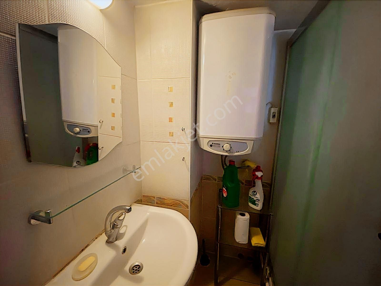 İzmir Bornovada Muhteşem Konumda Satılık Eşyalı 2+1 Daire - Görsel 25