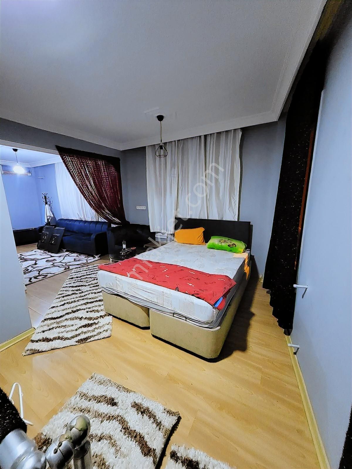 Turpa'dan Ordu Cadde'si Yakınında 1+1 Eşyalı Kiralık Daire - Görsel 17