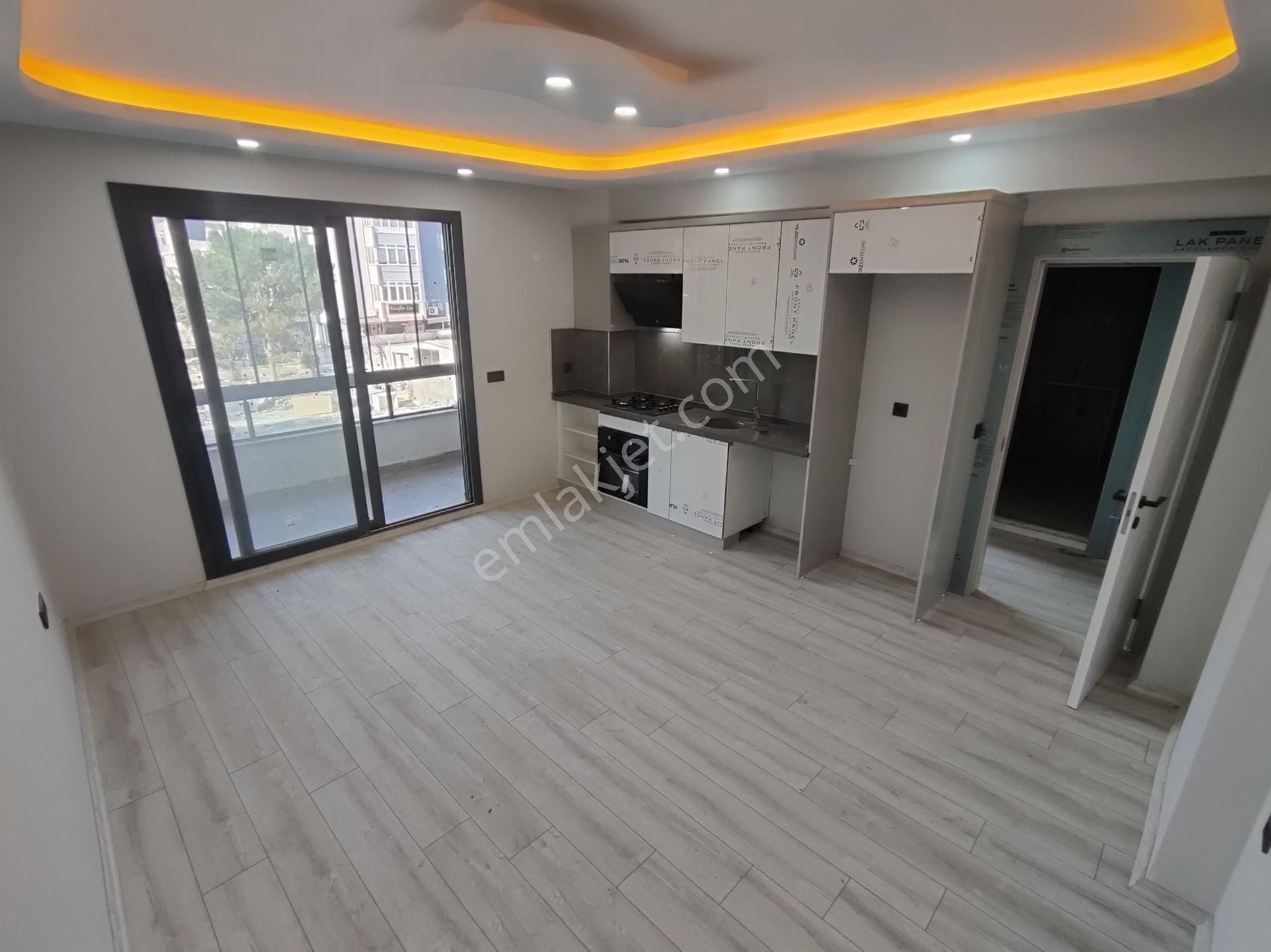 Kardeş'ten Akçay'da Denize 50 Adım Sıfır 1+1 Lüks Daire - Görsel 8