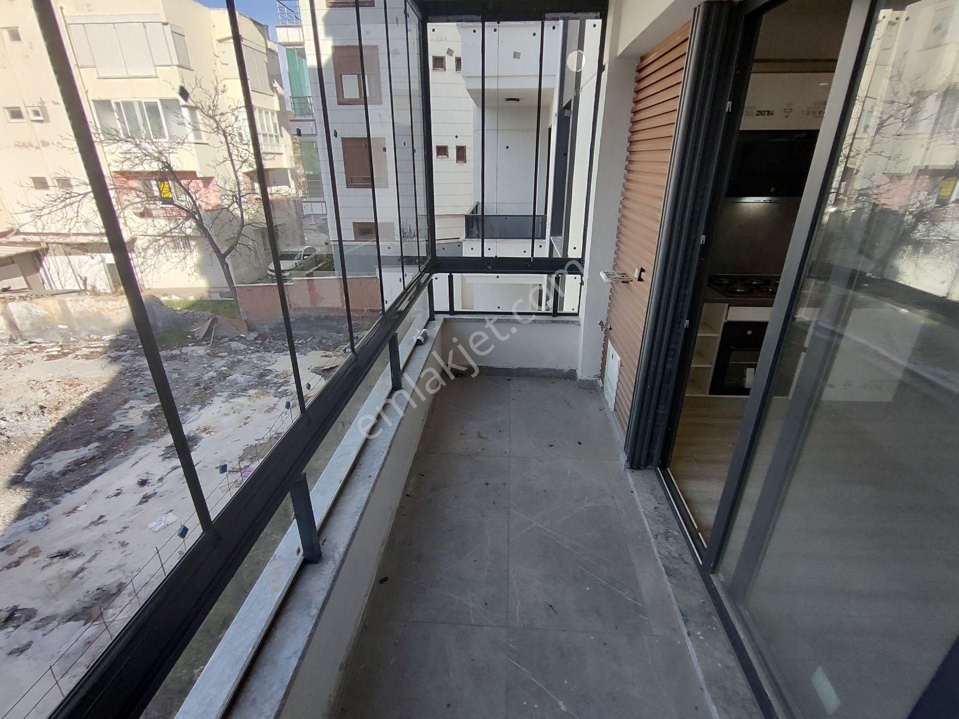 Kardeş'ten Akçay'da Denize 50 Adım Sıfır 1+1 Lüks Daire - Görsel 20