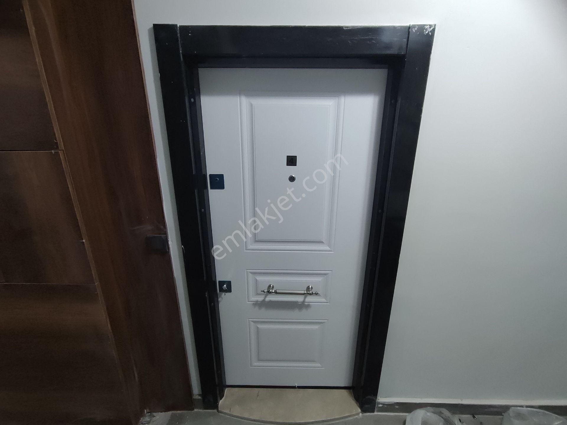 Kardeş'ten Akçay'da Denize 50 Adım Sıfır 1+1 Lüks Daire - Görsel 24