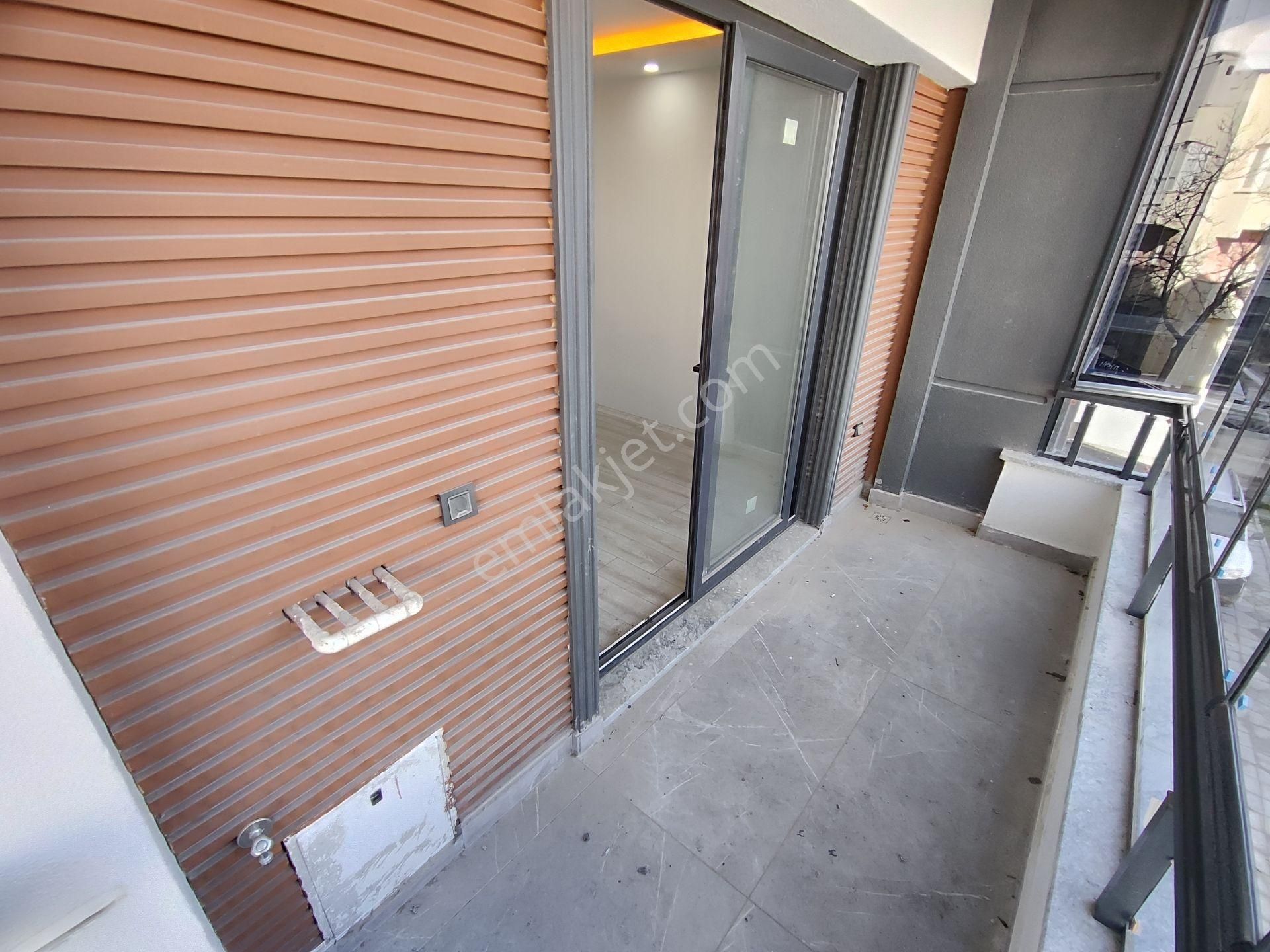 Kardeş'ten Akçay'da Denize 50 Adım Sıfır 1+1 Lüks Daire - Görsel 19